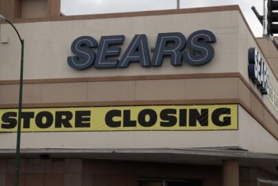 stores closing