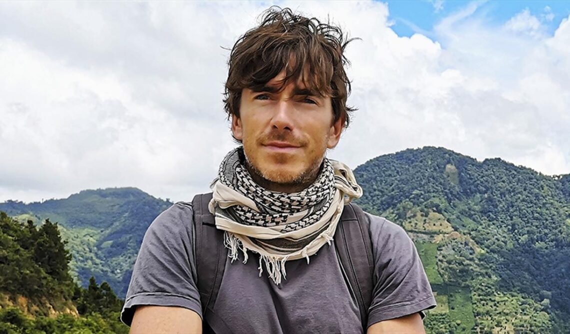 simon reeve tour